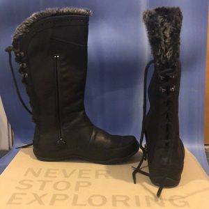 Lace up semi fur lined black winter boots